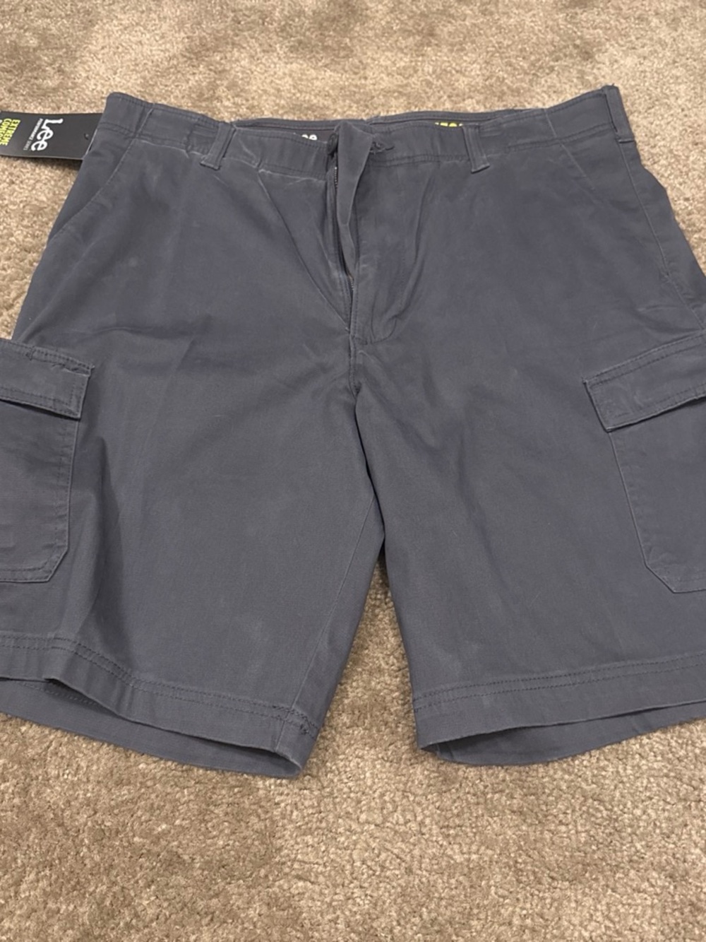 Lee Men's gray Cargo Shorts - Classic Comfort